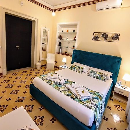 Suleima B&B Messina Centro Экстерьер фото
