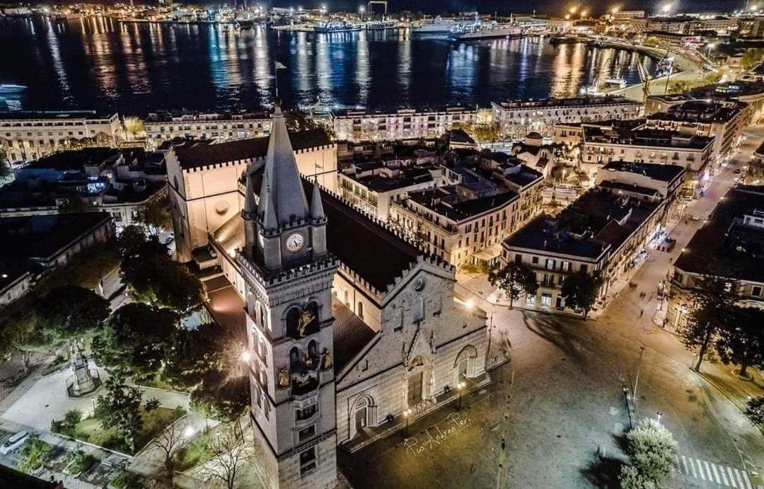 Suleima B&B Messina Centro Экстерьер фото